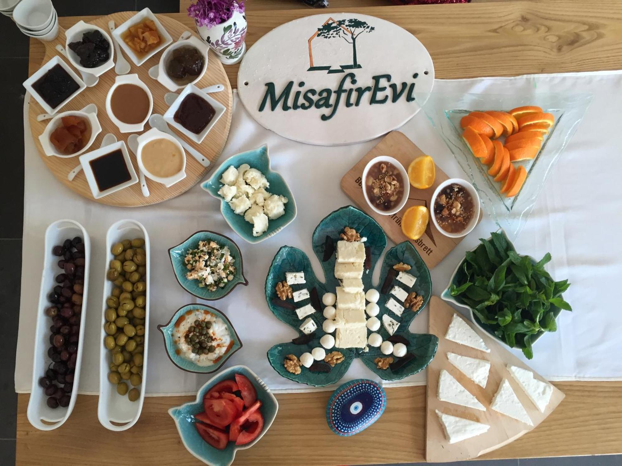 ホテル Misafir Evi Kayakoy エクステリア 写真